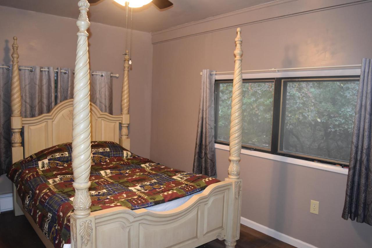5 Bdr Cabin Game Rm Large Deck Fireplace Firetable ليك هارمونى المظهر الخارجي الصورة